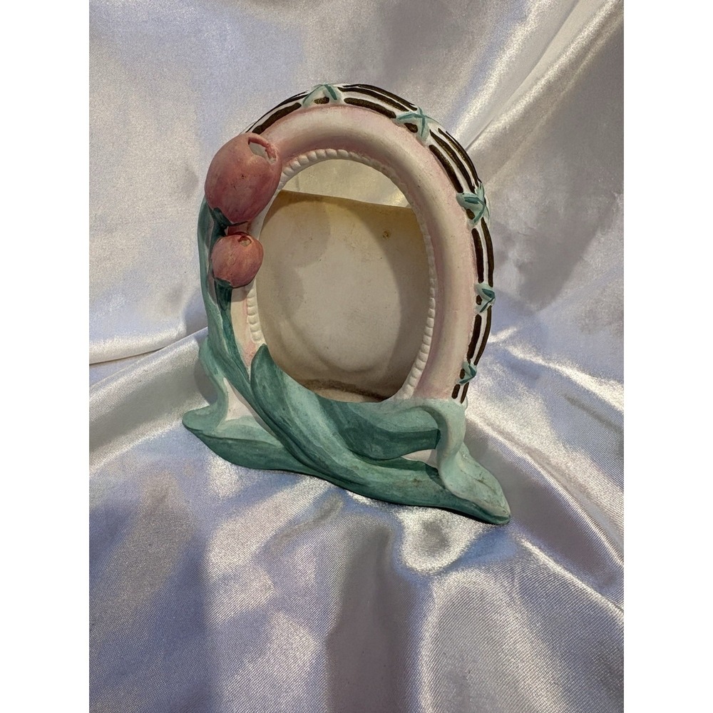 Hand Painted Ceramic Picture Frame Oval Tulips by Silvestri Plastic not glass